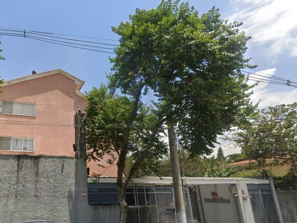 Foto 3 de 9: Casa em leilão em São Paulo - SP — Casa em Condomínio 308 m² (01 vaga) - Campo Belo - São Paulo - SP