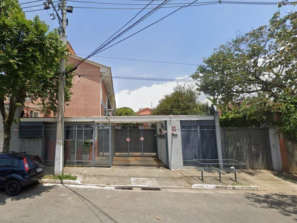 Foto 2 de 9: Casa em leilão em São Paulo - SP — Casa em Condomínio 308 m² (01 vaga) - Campo Belo - São Paulo - SP
