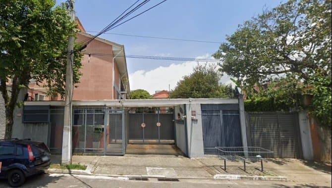 Foto 1 de 9: Casa em leilão em São Paulo - SP — Casa em Condomínio 308 m² (01 vaga) - Campo Belo - São Paulo - SP