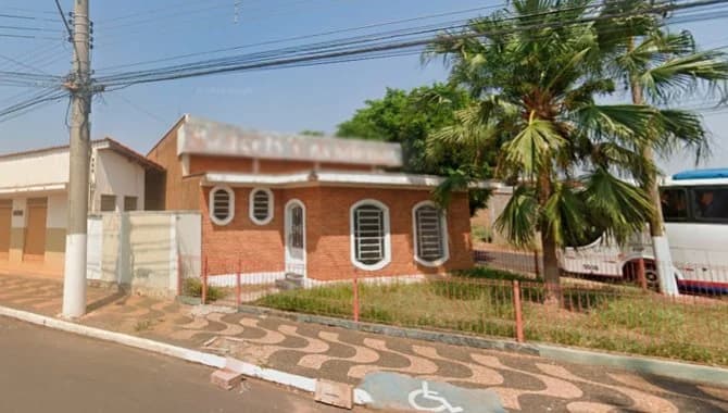Foto 1 de 5: Comercial em leilão em Tambaú - SP — Imóvel Comercial 470 m² - Centro - Tambaú - SP