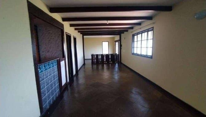 Foto 40 de 66: Casa em leilão em Niterói - RJ — Casa em Condomínio 414 m² - Sapê - Niterói - RJ