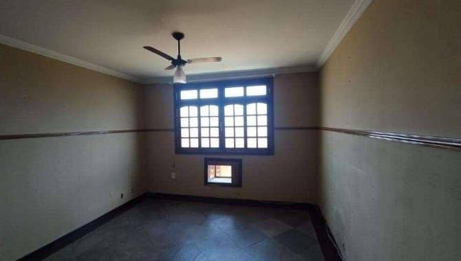 Foto 11 de 66: Casa em leilão em Niterói - RJ — Casa em Condomínio 414 m² - Sapê - Niterói - RJ