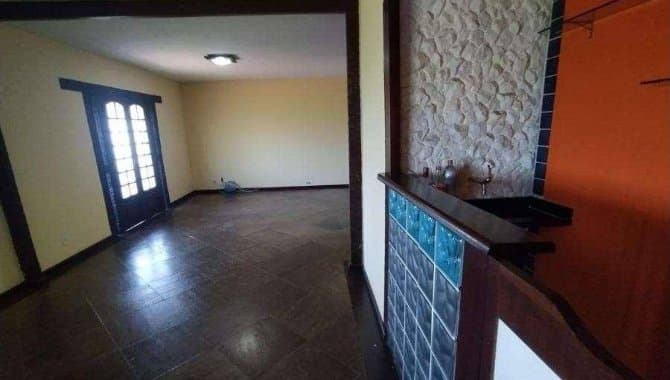 Foto 42 de 66: Casa em leilão em Niterói - RJ — Casa em Condomínio 414 m² - Sapê - Niterói - RJ