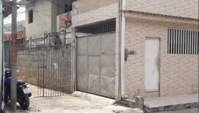 Foto 3 de 6: Casa em leilão em São João De Meriti - RJ — Casa 93 m² - Vila São João - São João de Meriti - RJ