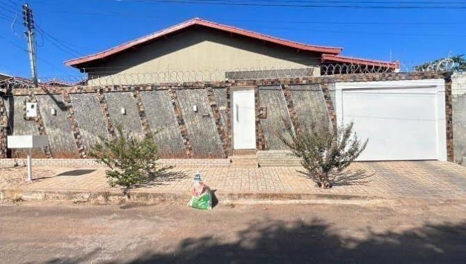 Foto 6 de 19: Casa em leilão em Edéia - GO — Casa 380 m² - Setor Alegrete - Edéia - GO
