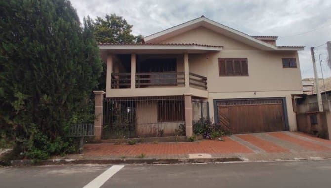 Foto 9 de 13: Casa em leilão em Santa Rosa - RS — Casa 275 m² - São Francisco - Santa Rosa - RS