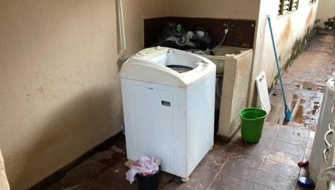 Foto 12 de 17: Casa em leilão em Jardinópolis - SP — Casa 85 m² - Centro - Jardinópolis - SP