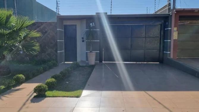 Foto 2 de 3: Casa em leilão em Ponta Porã - MS — Casa 350 m² - Santa Isabel - Ponta Porã - MS