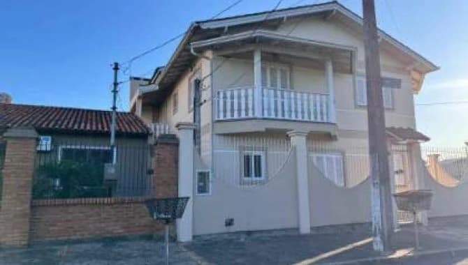 Foto 13 de 64: Casa em leilão em Canoas - RS — Casa, Padrão, 1 Vaga(S) de Garagem
