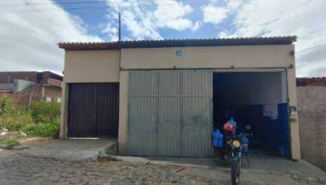 Foto 1 de 4: Casa em leilão em Acari - RN — Casa 109 m² - Dinarte Mariz - Acari - RN