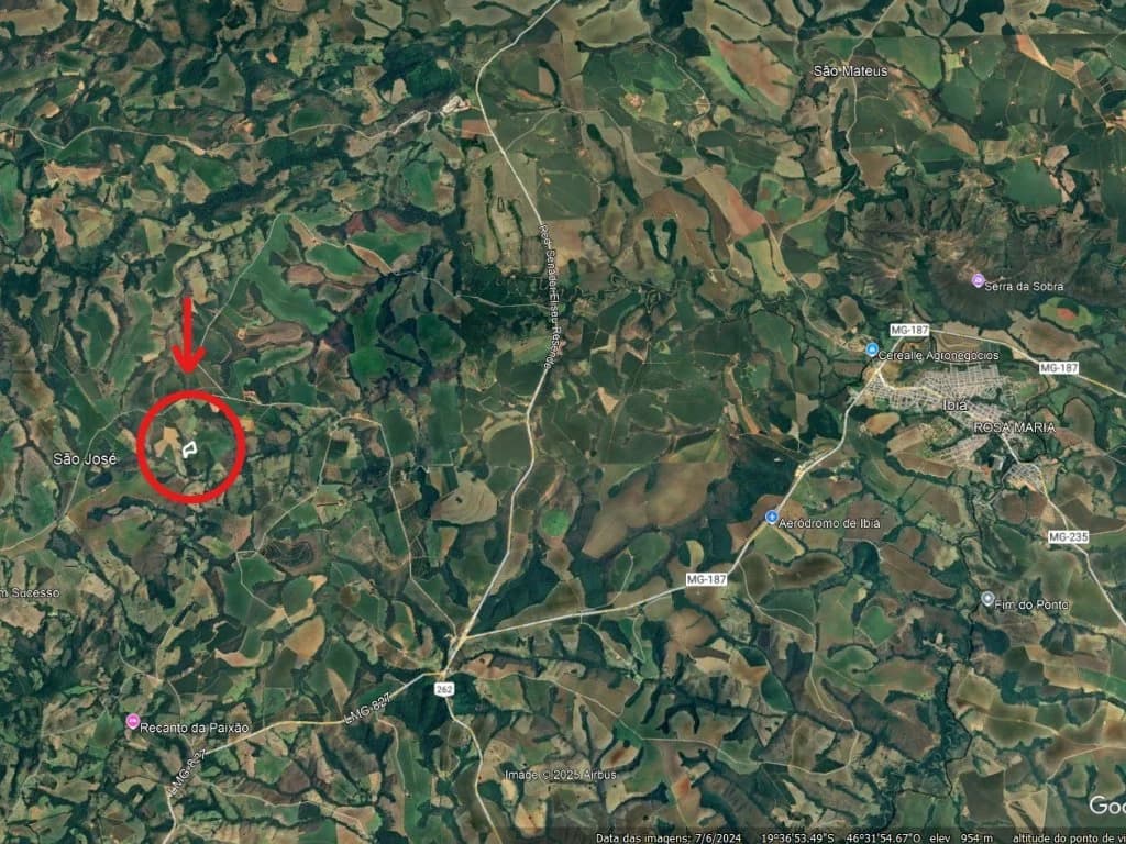 Foto 4 de 4: Area Rural em leilão em Ibiá - MG — Imóvel Rural 4,97 ha (Fazenda Cachoeira do Cervo) - Ibiá - MG