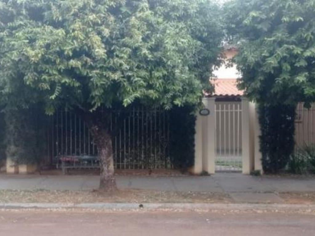 Foto 2 de 2: Casa em leilão em Rondonópolis - MT — Casa 217 m² - Rondonópolis-MT - Rua Antônio José de Matos Neto, 184 - Parque Sagrada Família