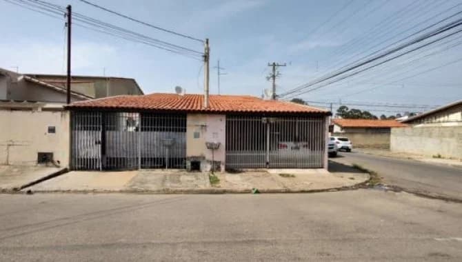Foto 1 de 5: Casa em leilão em Itapetininga - SP — Casas 223 m² (área construída) - Vila Arruda - Itapetininga - SP