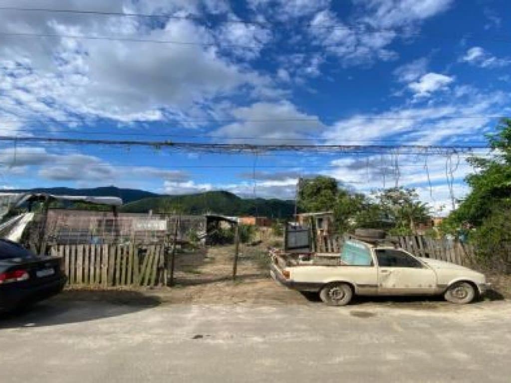Foto 2 de 2: Terreno em leilão em Rio De Janeiro - RJ — Terreno 6.650 m² - Rio de Janeiro-RJ - Estrada dos Sete Riachos - Lt. 01 do PAL 44.176 - Campo Grande