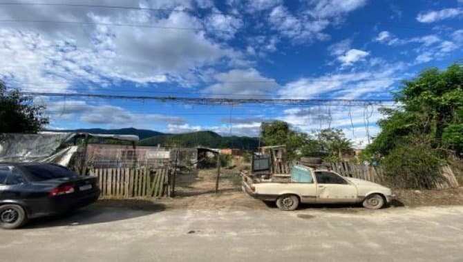 Foto 1 de 2: Terreno em leilão em Rio De Janeiro - RJ — Terreno 6.650 m² - Rio de Janeiro-RJ - Estrada dos Sete Riachos - Lt. 01 do PAL 44.176 - Campo Grande