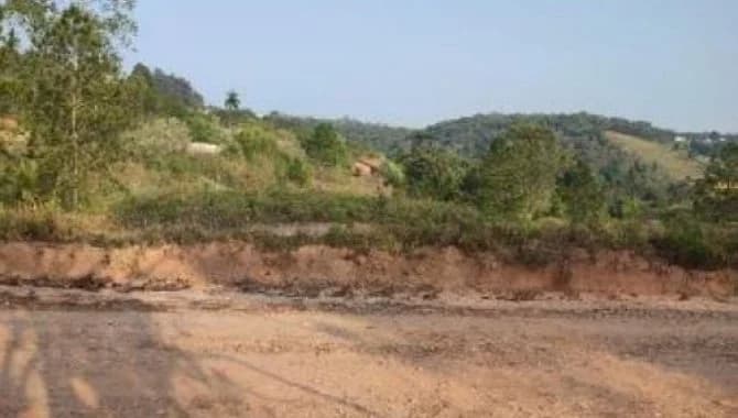 Foto 1 de 7: Terreno em leilão em Jarinu - SP — Terreno 478 m² - Maracanã - Jarinu - SP