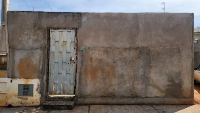 Foto 1 de 6: Casa em leilão em Ocauçu - SP — Direitos sobre Casa 49 m² - Loteamento Ocauçu E - Ocauçu - SP
