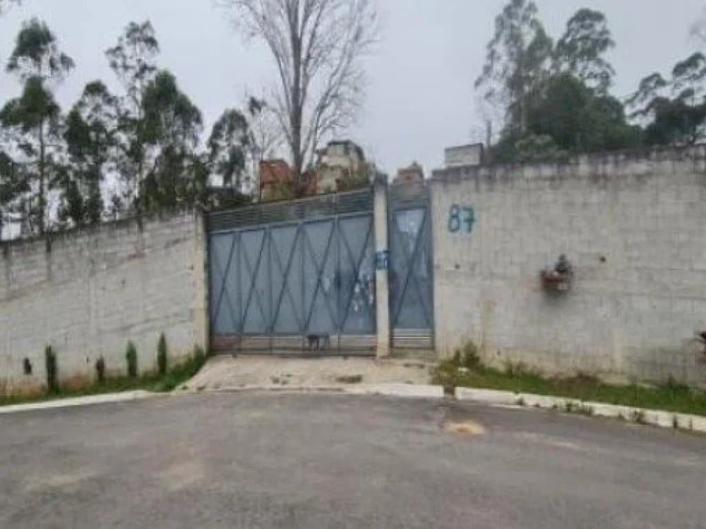 Foto 4 de 4: Casa em leilão em São Paulo - SP — Casa em Área de 2.154 m² - Chácara Bosque do Sol - São Paulo - SP