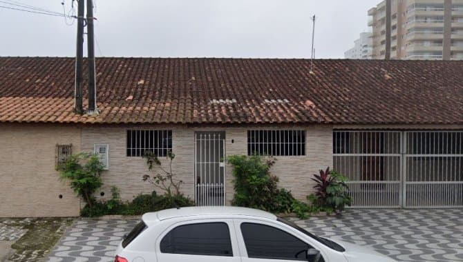 Foto 1 de 4: Casa em leilão em Praia Grande - SP — Casa 34 m² (próx. à Praia de Vila Mirim) - Nova Mirim - Praia Grande - SP