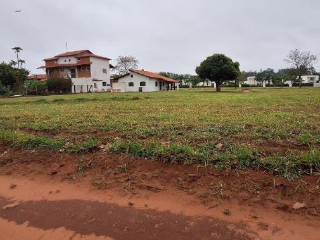 Foto 2 de 5: Terreno em leilão em Águas De Santa Bárbara - SP — Direitos sobre Terreno 450 m² - Santa Bárbara Resort Residence - Águas de Santa Bárbara - SP