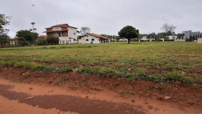 Foto 1 de 5: Terreno em leilão em Águas De Santa Bárbara - SP — Direitos sobre Terreno 450 m² - Santa Bárbara Resort Residence - Águas de Santa Bárbara - SP