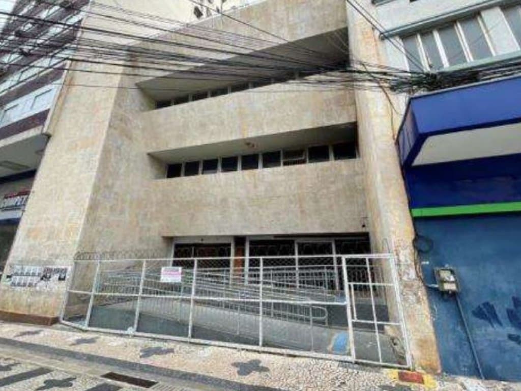 Foto 3 de 4: Comercial em leilão em Campos Dos Goytacazes - RJ — Prédio Comercial 221 m² (com 3 pavimentos) - Centro - Campos dos Goytacazes - RJ