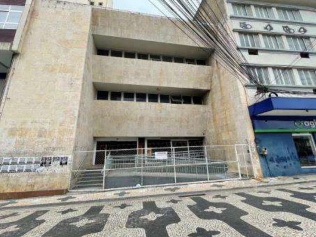 Foto 4 de 4: Comercial em leilão em Campos Dos Goytacazes - RJ — Prédio Comercial 221 m² (com 3 pavimentos) - Centro - Campos dos Goytacazes - RJ