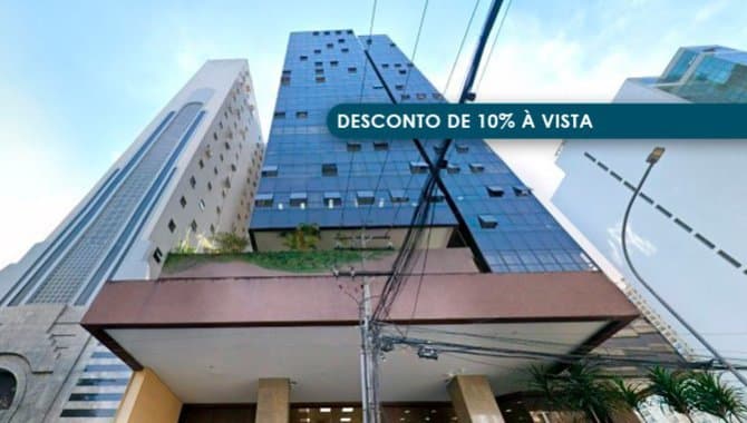 Foto 1 de 13: Terreno em leilão em Curitiba - PR — Salas Comerciais (Unids. 1701 à 1704) - Centro - Curitiba - PR