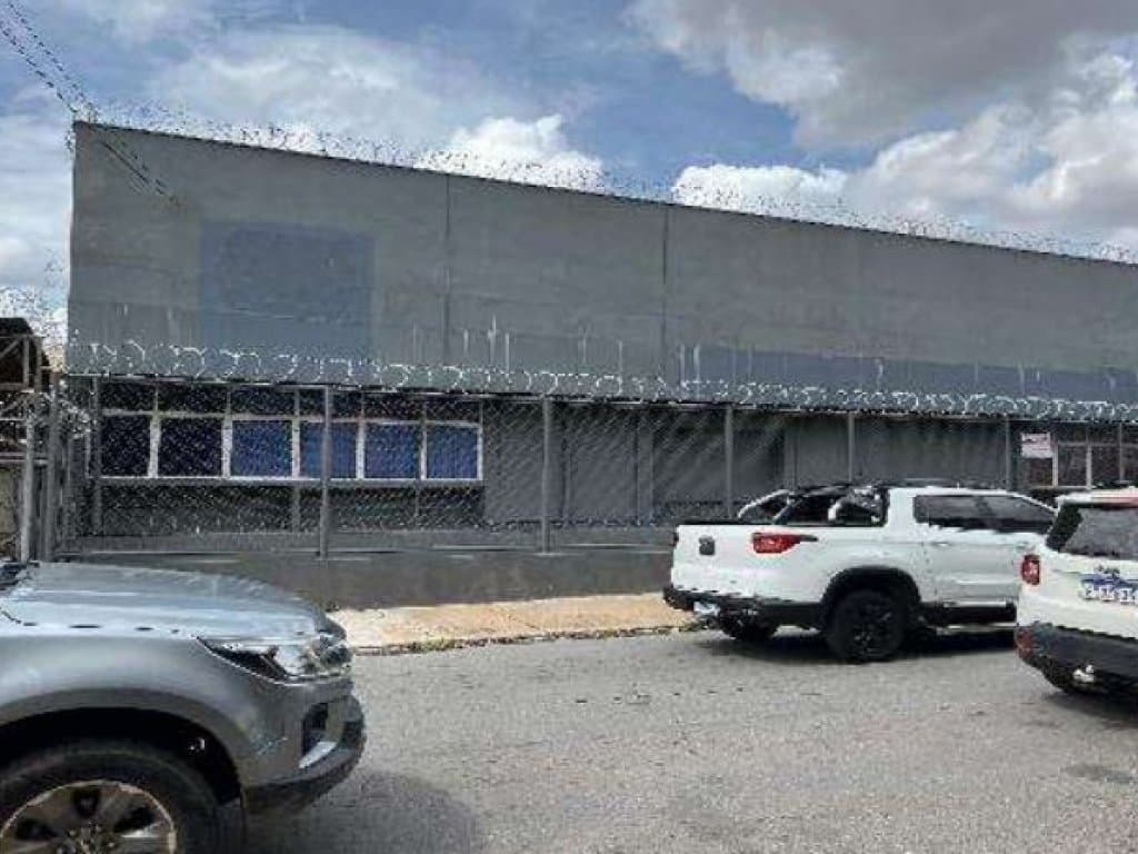 Foto 3 de 7: Comercial em leilão em Goiânia - GO — Prédio Comercial 603 m² - Setor Campinas - Goiânia - GO