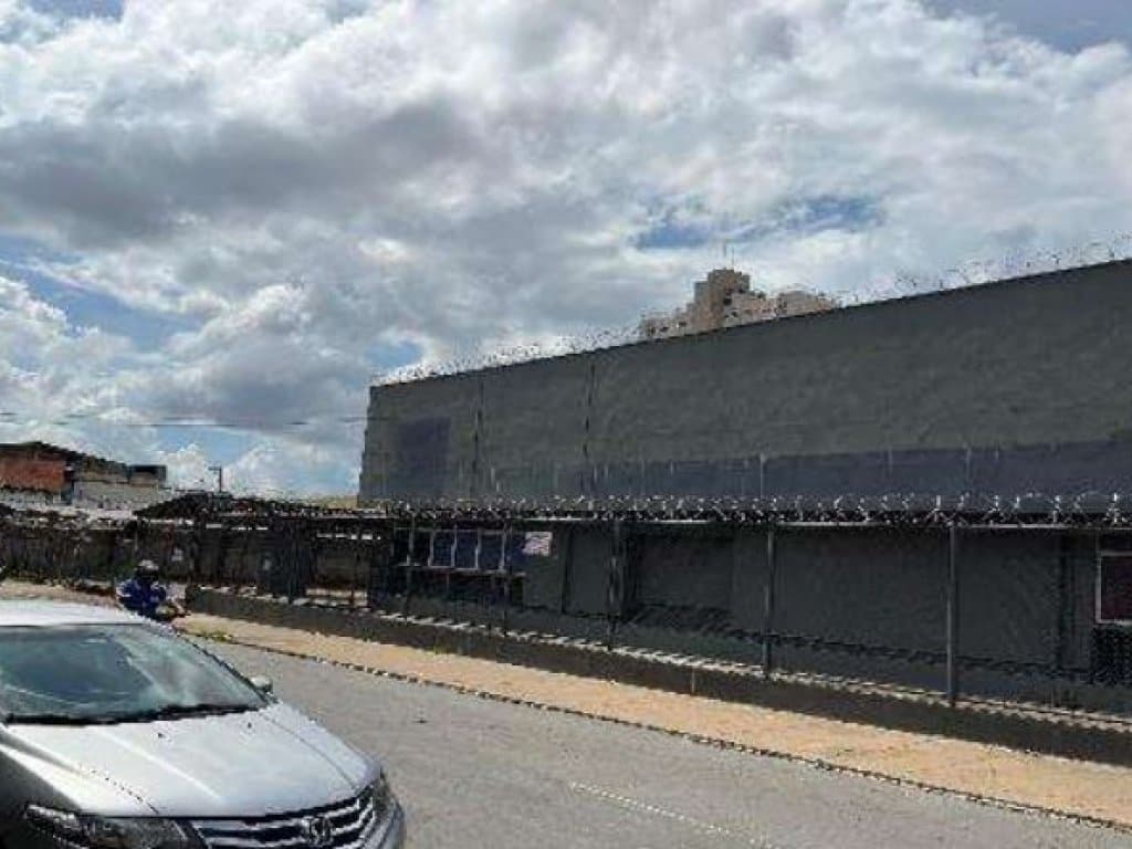 Foto 4 de 7: Comercial em leilão em Goiânia - GO — Prédio Comercial 603 m² - Setor Campinas - Goiânia - GO