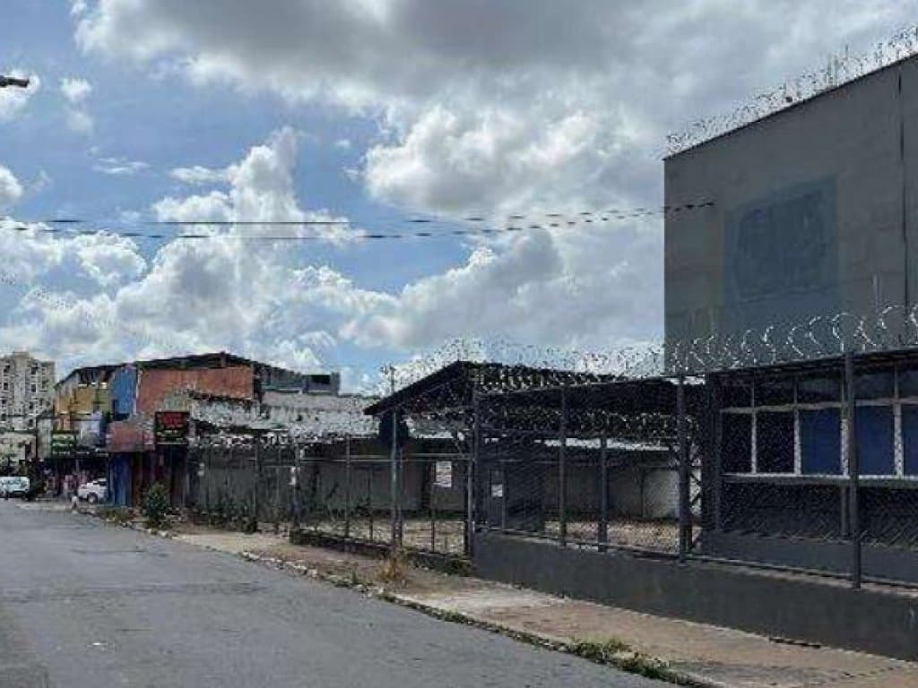 Foto 5 de 7: Comercial em leilão em Goiânia - GO — Prédio Comercial 603 m² - Setor Campinas - Goiânia - GO