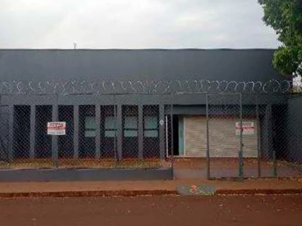 Foto 9 de 9: Comercial em leilão em Pirajuba - MG — Imóvel Comercial 243 m² - Centro - Pirajuba - MG