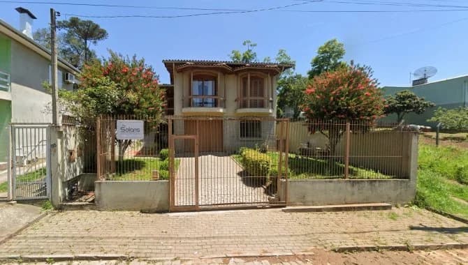 Foto 1 de 14: Casa em leilão em Caxias Do Sul - RS — Casa 294 m² - Salgado Filho - Caxias do Sul - RS