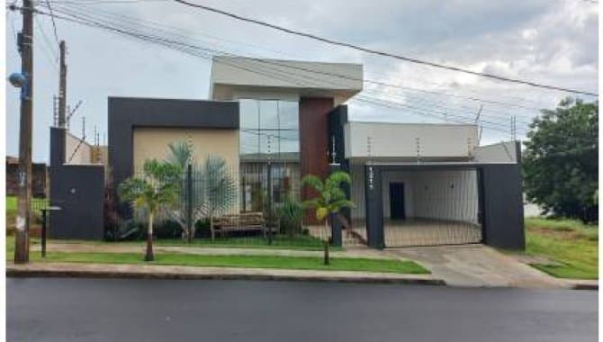 Foto 1 de 7: Casa em leilão em Maringá - PR — Casa 250 m² - Jardim São Conrado - Maringá - PR