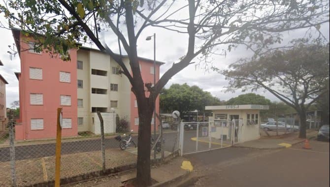 Foto 4 de 4: Apartamento em leilão em Araraquara - SP — Apartamento 46 m² (01 vaga) - Vila Santa Maria - Araraquara - SP