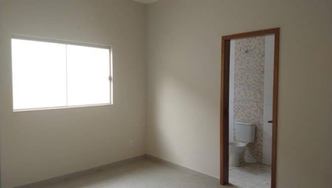 Foto 3 de 10: Casa em leilão em Lorena - SP — Casa 77 m² - Cidade Industrial - Lorena - SP