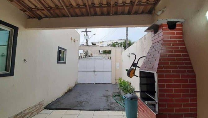 Foto 2 de 10: Casa em leilão em Campos Dos Goytacazes - RJ — Casa 140 m² - Parque Guarus - Campos dos Goytacazes - RJ