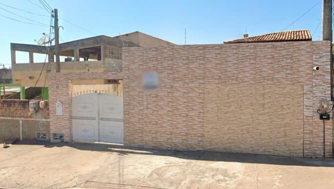 Foto 1 de 10: Casa em leilão em Campos Dos Goytacazes - RJ — Casa 140 m² - Parque Guarus - Campos dos Goytacazes - RJ