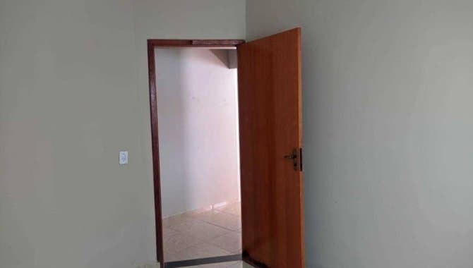 Foto 17 de 22: Casa em leilão em Trindade - GO — Casa em Condomínio 86 m² (Unid. 01) - Setor Monte Sinai - Trindade - GO