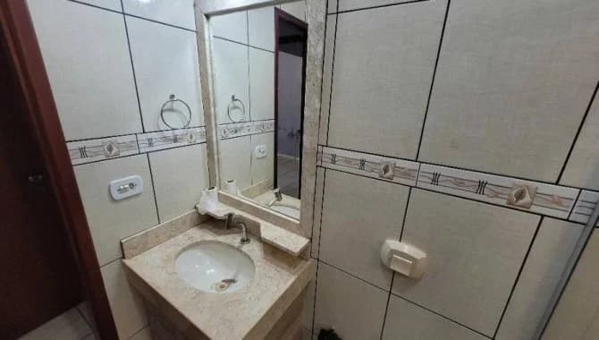 Foto 33 de 38: Casa em leilão em Santa Helena De Goiás - GO — Casa 141 m² - Parque Residencial Isaura - Santa Helena de Goiás - GO