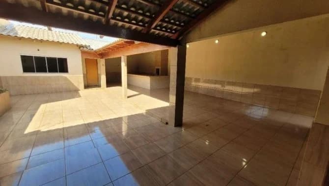 Foto 9 de 38: Casa em leilão em Santa Helena De Goiás - GO — Casa 141 m² - Parque Residencial Isaura - Santa Helena de Goiás - GO