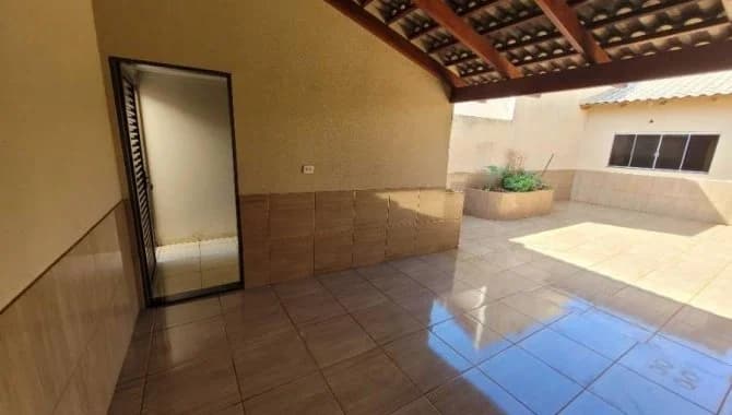 Foto 8 de 38: Casa em leilão em Santa Helena De Goiás - GO — Casa 141 m² - Parque Residencial Isaura - Santa Helena de Goiás - GO