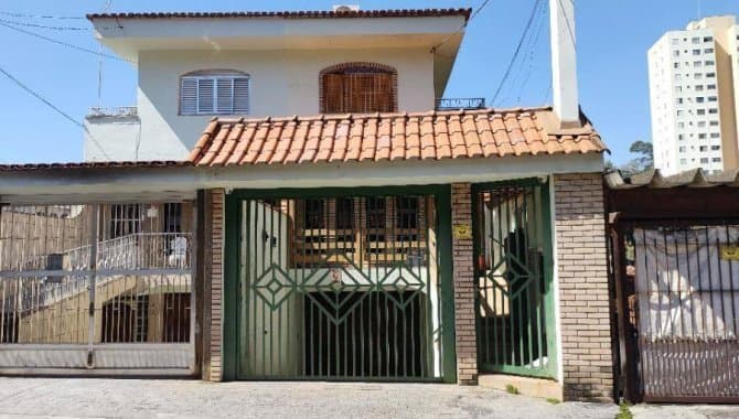 Foto 1 de 68: Casa em leilão em São Paulo - SP — Casa, Padrão, 0 Vaga(S) de Garagem