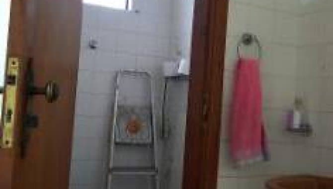 Foto 34 de 68: Casa em leilão em São Paulo - SP — Casa, Padrão, 0 Vaga(S) de Garagem