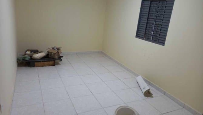Foto 25 de 32: Casa em leilão em Campo Grande - MS — Casa, Padrão, 1 Vaga(S) de Garagem