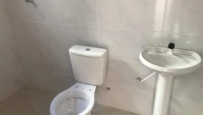 Foto 10 de 15: Casa em leilão em Eldorado Do Sul - RS — Casa, em Condomínio, 1 Vaga(S) de Garagem