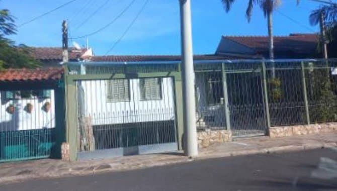 Foto 6 de 6: Casa em leilão em Porto Alegre - RS — Casa, Padrão, 0 Vaga(S) de Garagem