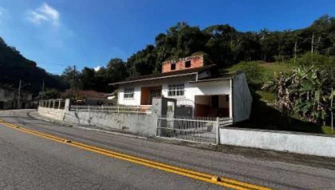 Foto 2 de 18: Casa em leilão em Blumenau - SC — Casa 133 m² - Progresso - Blumenau - SC