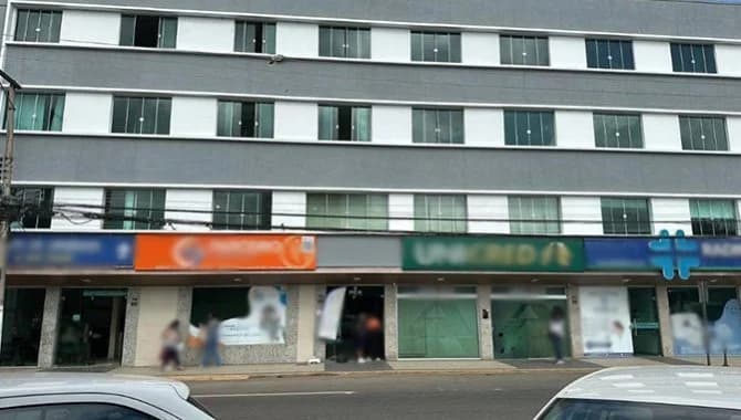 Foto 1 de 4: Comercial em leilão em Itaperuna - RJ — Sala Comercial 132 m² - Centro - Itaperuna - RJ
