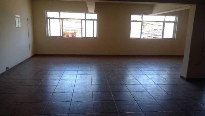 Foto 4 de 6: Comercial em leilão em Valença - RJ — Loja 111 m² - Carambita - Valença - RJ